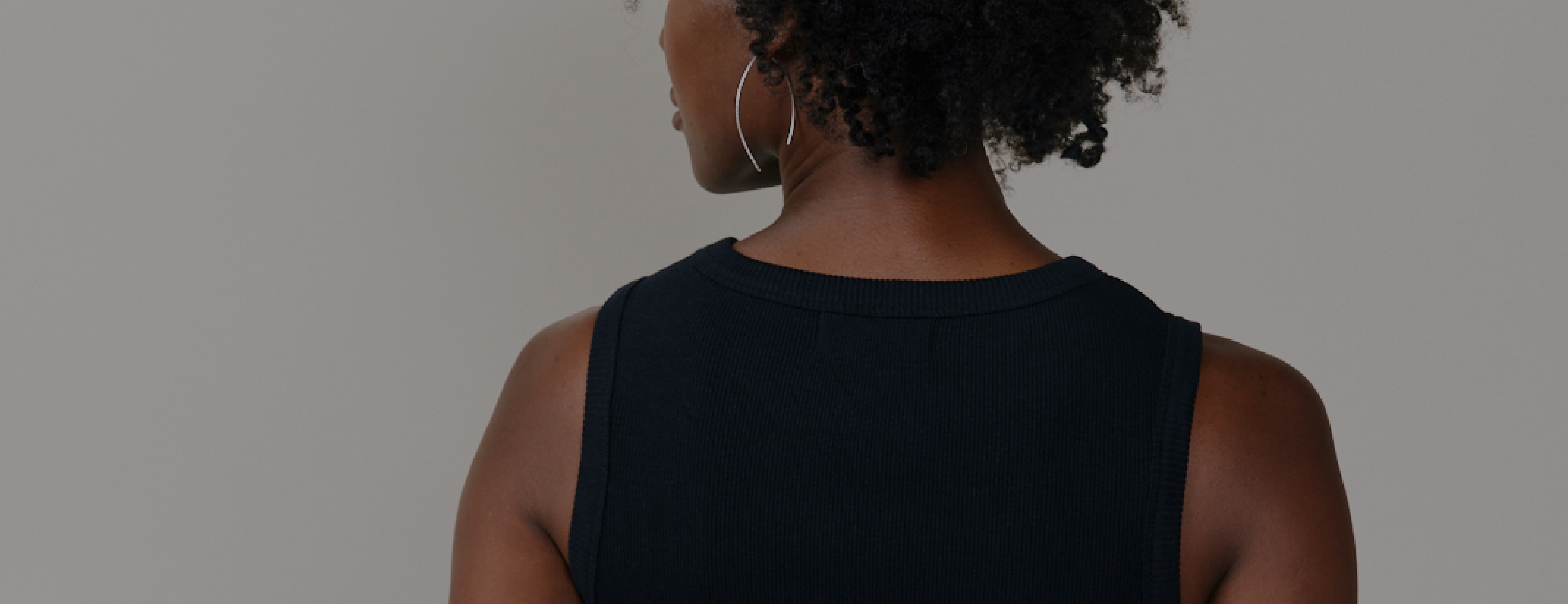 What is a capsule wardrobe?